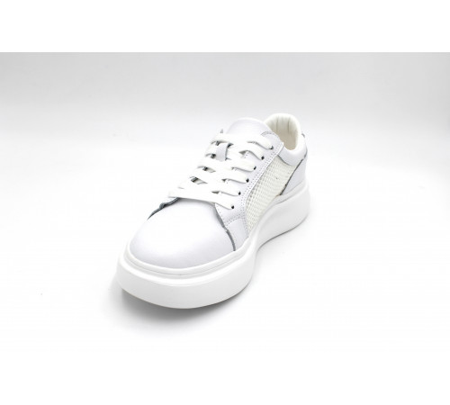 Кросовки кожа летние женские шнурки Evalli a29h07 белый