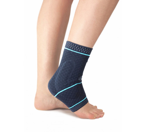 Бандаж на голеностопный сустав со вставками гс 645